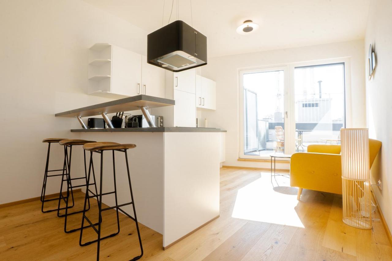 Orestaliving - Penthouse With Private Terrace Bécs Kültér fotó